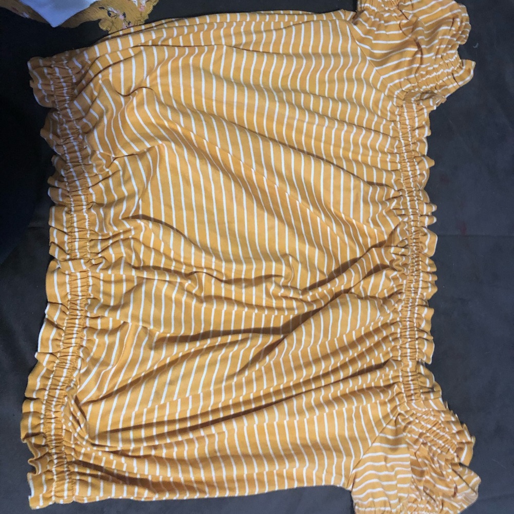 Yellow striped crop top